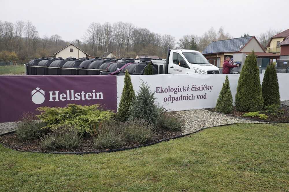 Prostředí firmy Hellstein.