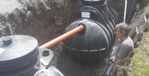 Montaz cisticky odpadních vod Hellstein STMH5 v&nbsp;Decine.